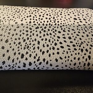 Thirty-One Black and White Wallet